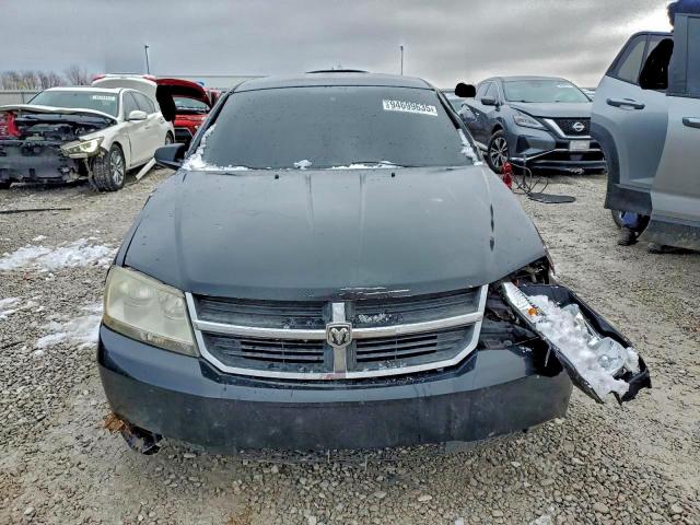 Dodge Avenger Sxt Image 4
