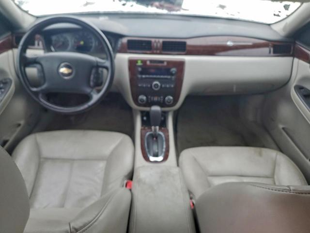 Chevrolet Impala Lt Image 8