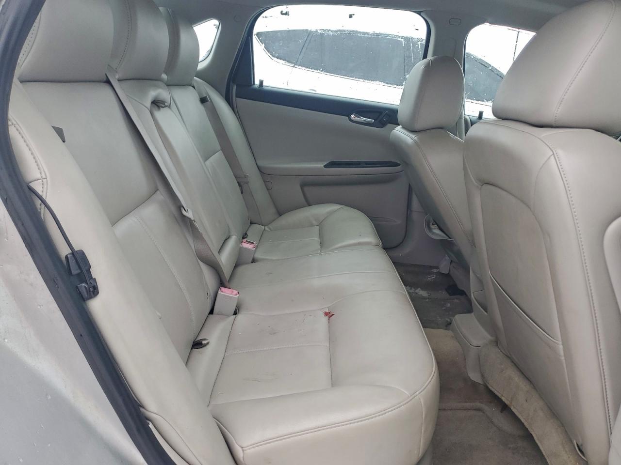 Chevrolet Impala Lt Image 5