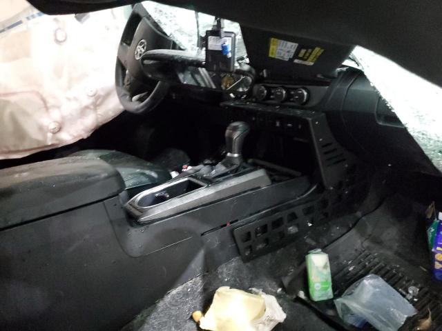 Toyota Tacoma Double Cab Image 4