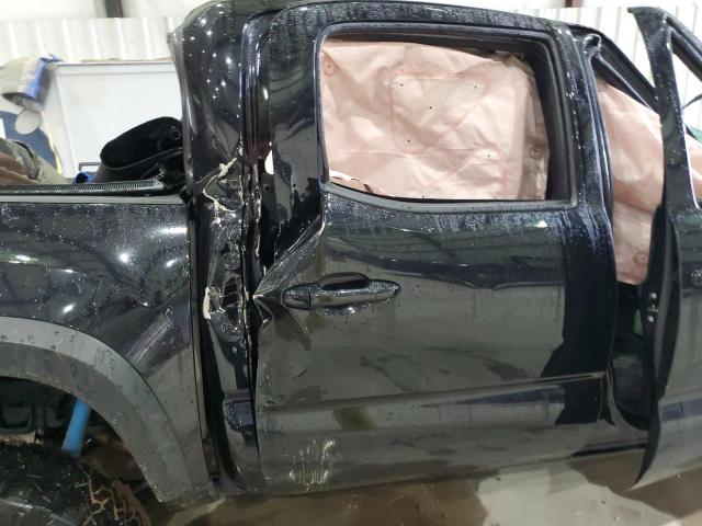 Toyota Tacoma Double Cab Image 12