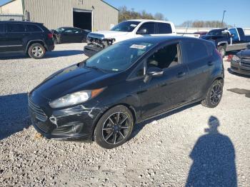  Salvage Ford Fiesta