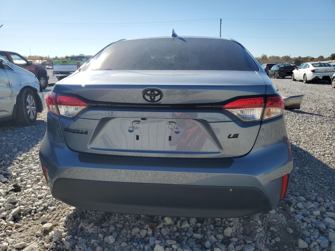 Toyota Corolla Le Image 7