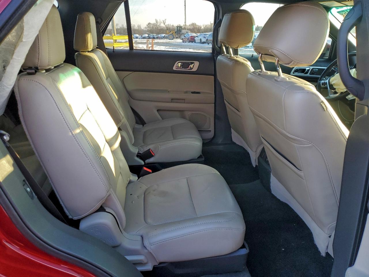 Ford Explorer Limited Image 9