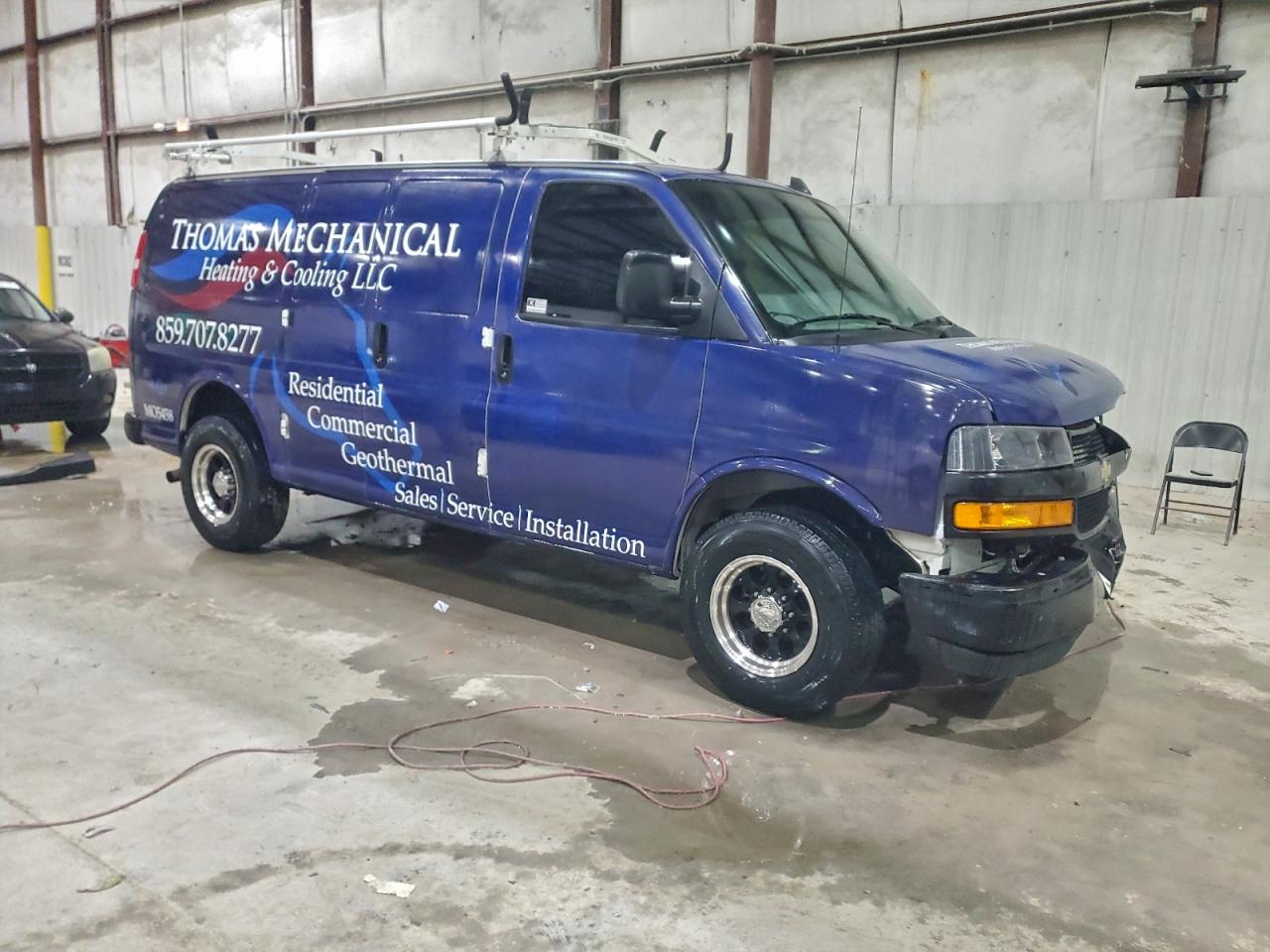 Chev Express Image 3