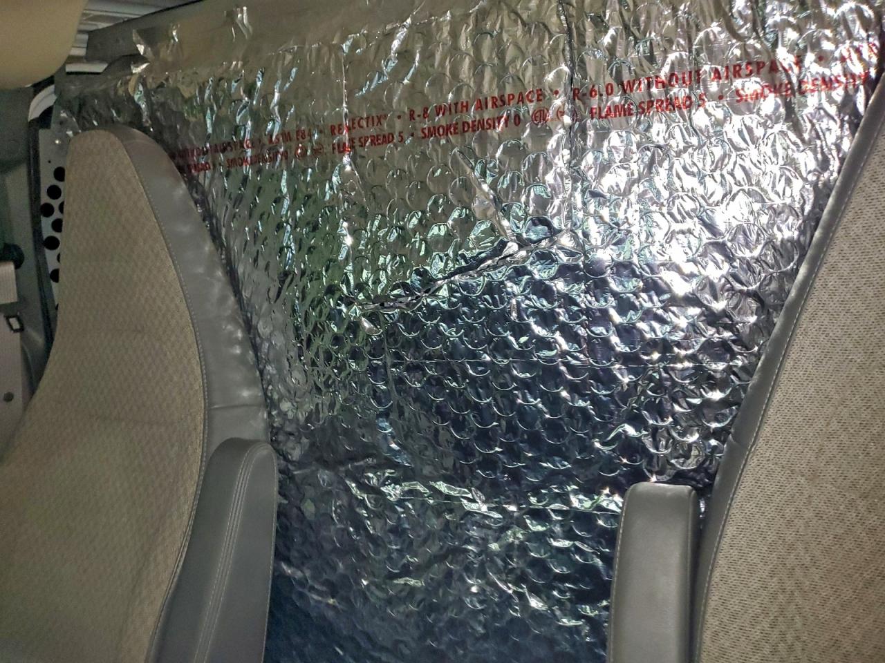 Chev Express Image 8