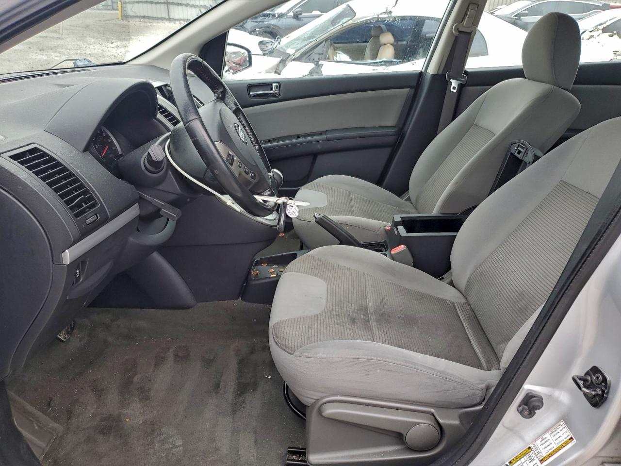 Nissan Sentra 2.0 Image 9