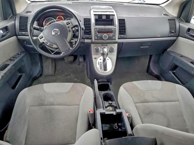 Nissan Sentra 2.0 Image 6