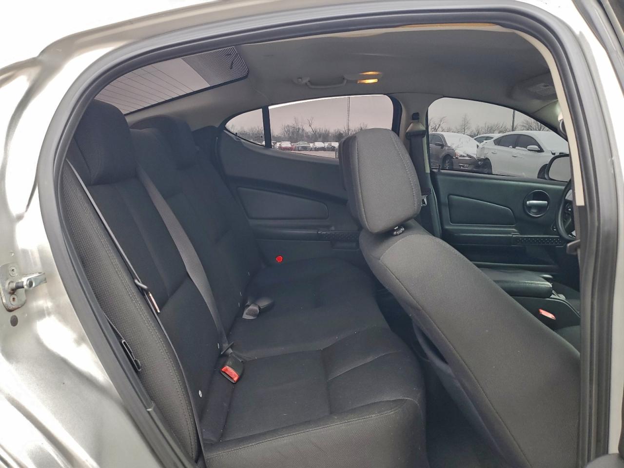 Pontiac Grandprix Image 11