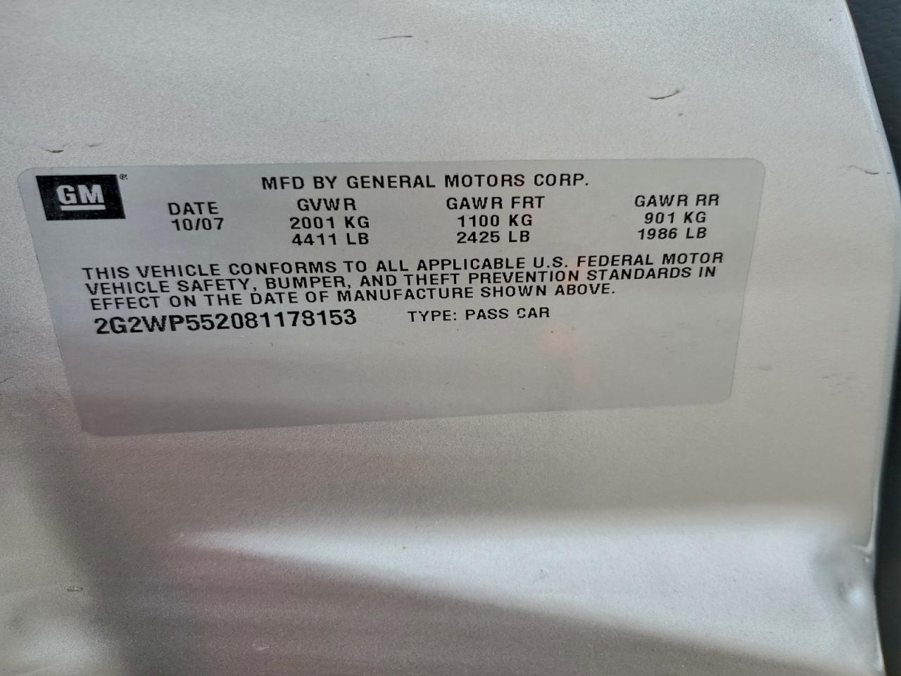 Pontiac Grandprix Image 10