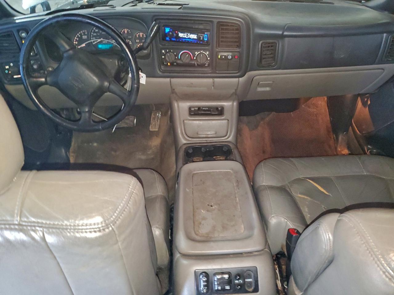 Chevrolet Tahoe K1500 Image 4