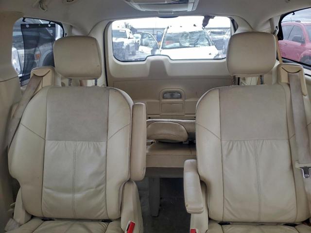 Chrysler Minivan Limited Image 12