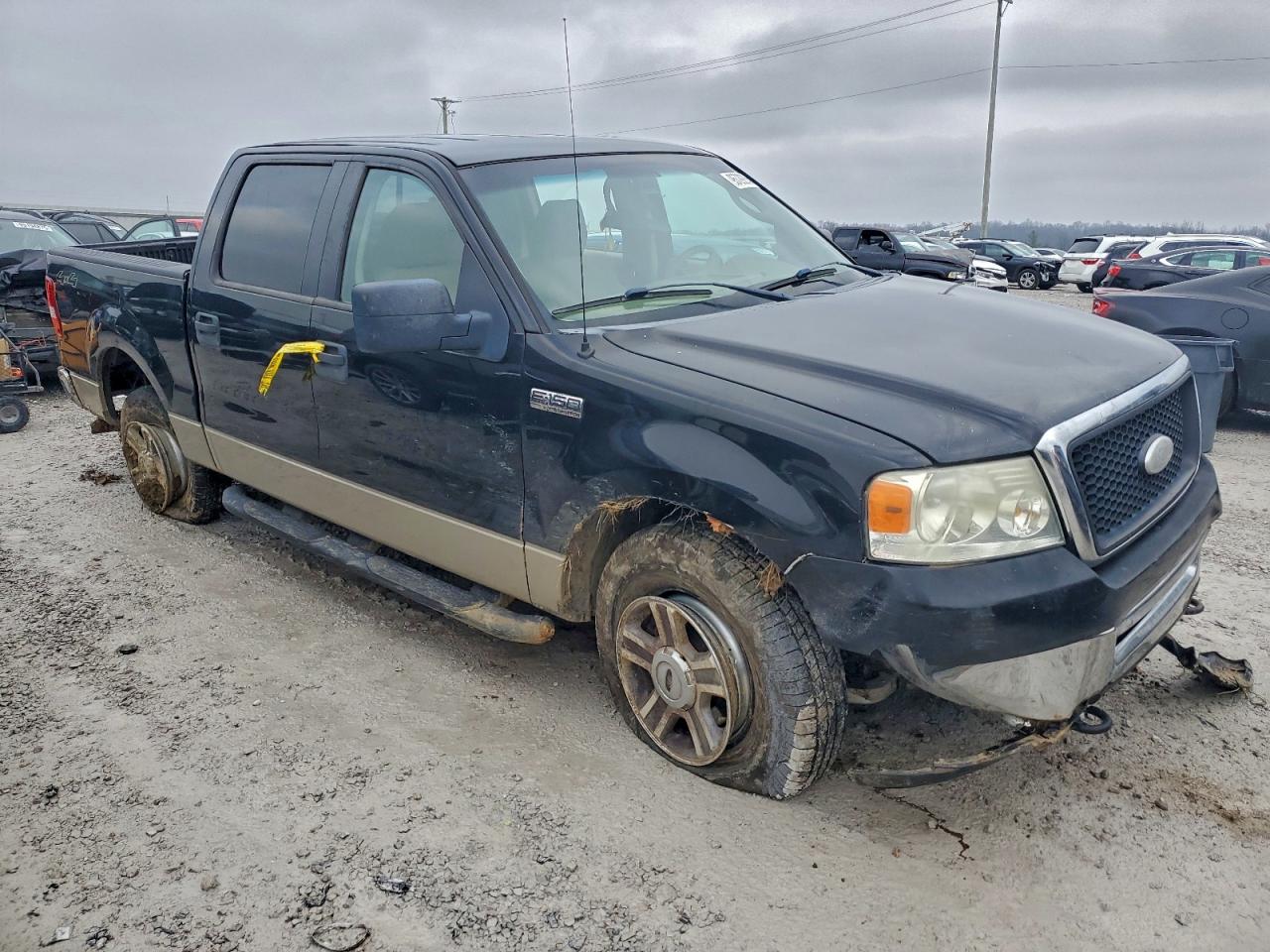 Ford F-150 Supercrew Image 4