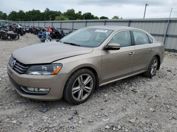  Salvage Volkswagen Passat