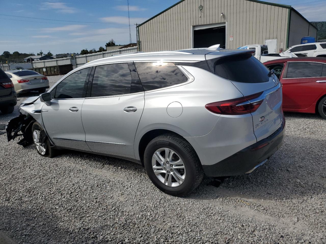 Buick Enclave Essence Image 5