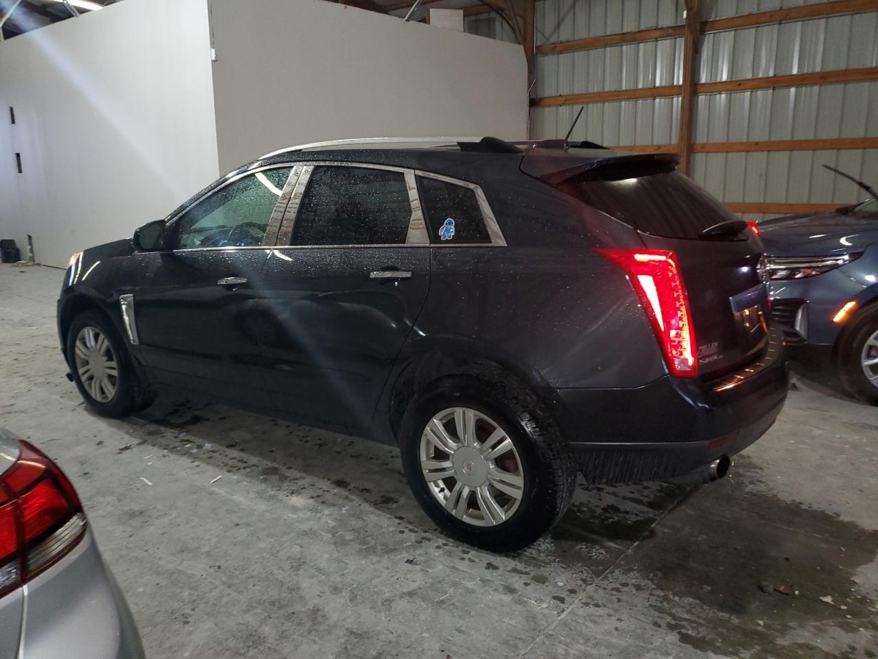 Cadillac SRX Luxury Collection Image 2