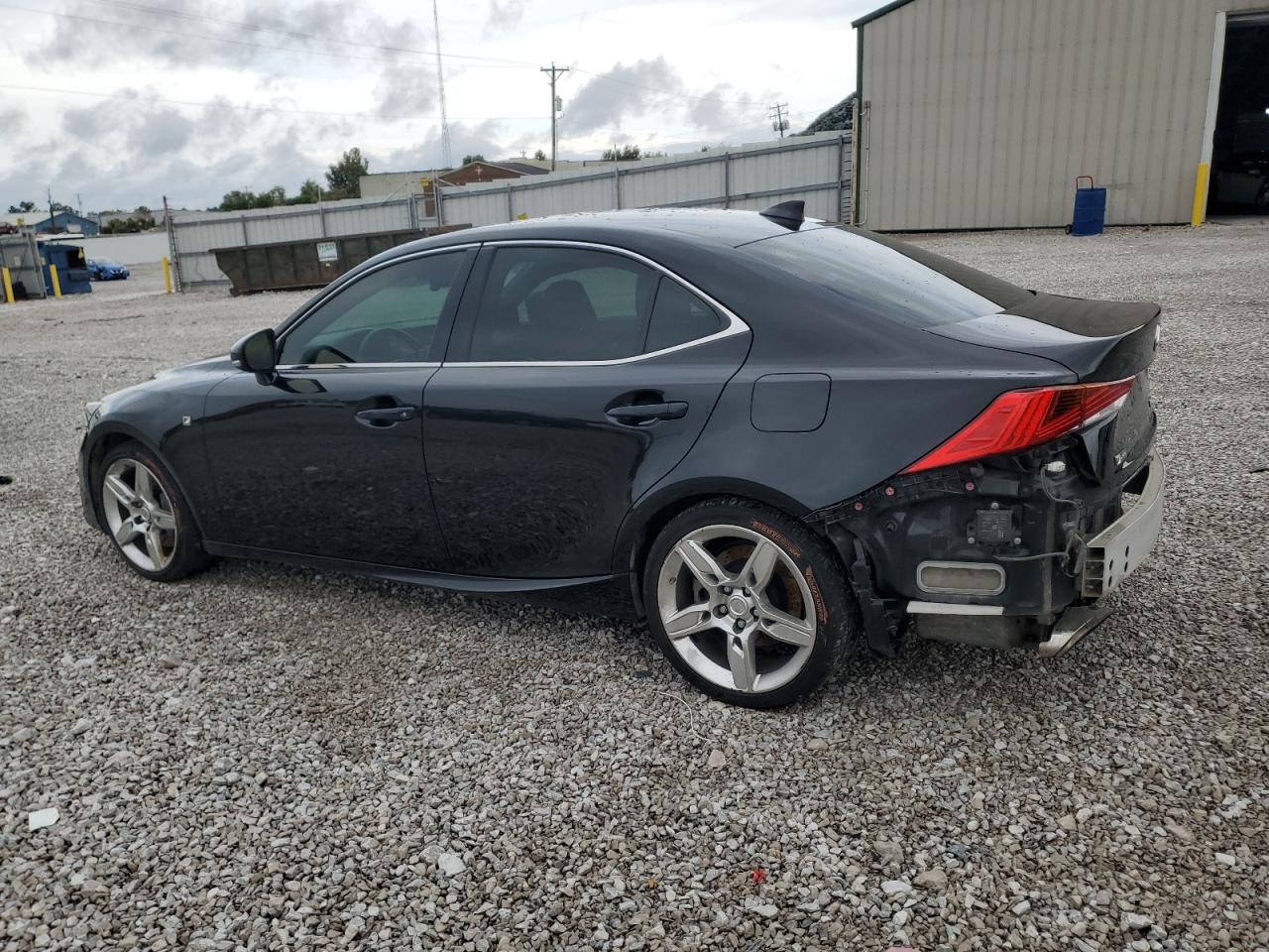 Lexus Is 300 Image 2