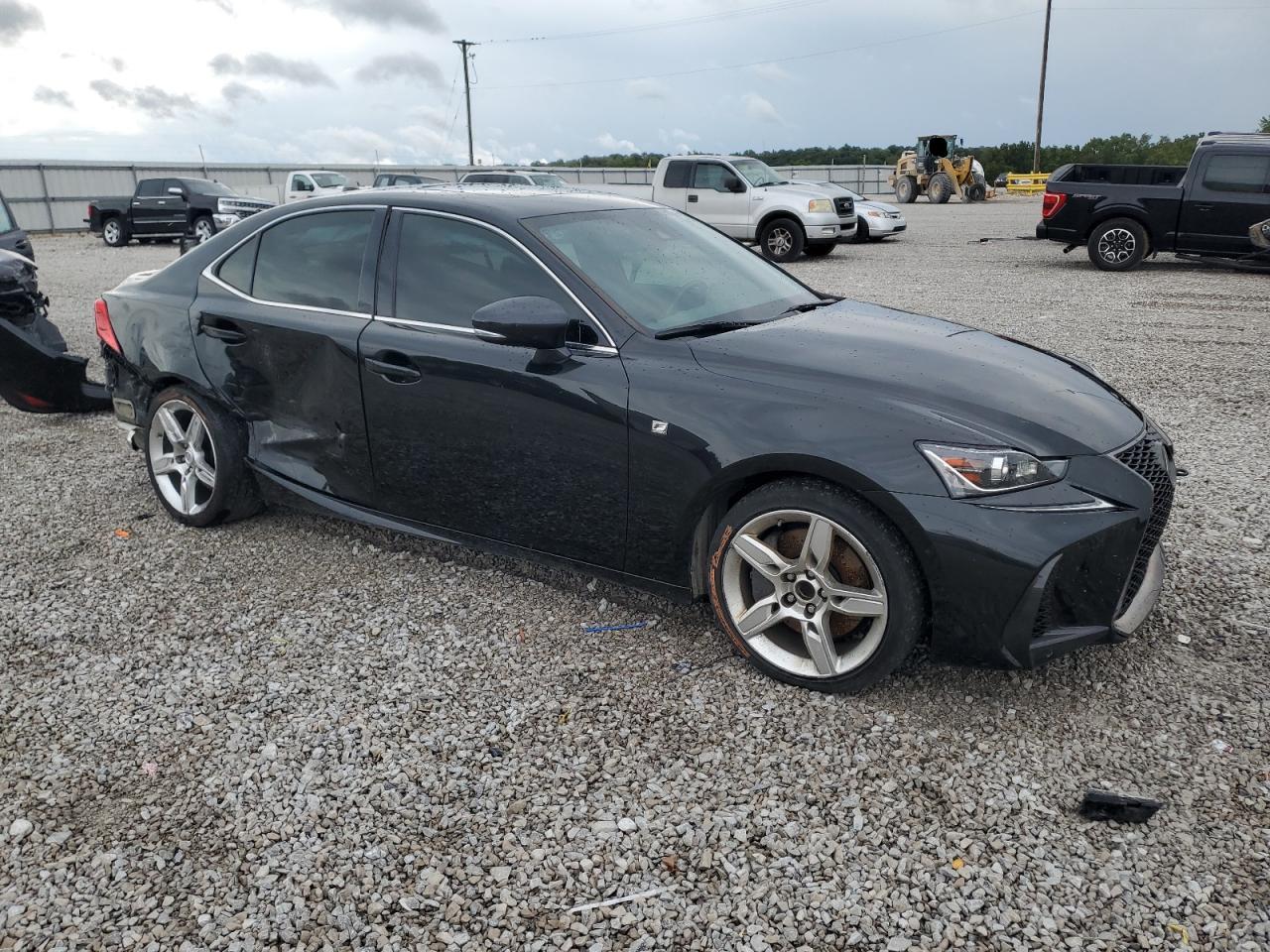 Lexus Is 300 Image 6