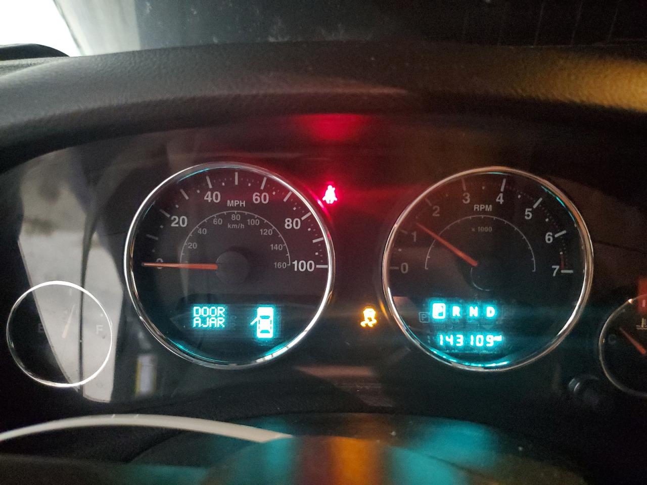 Jeep Wrangler Sport Image 13