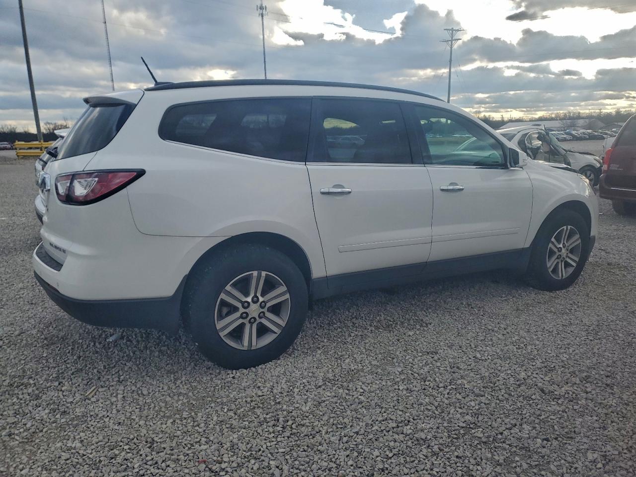 Chevrolet Traverse Lt Image 2