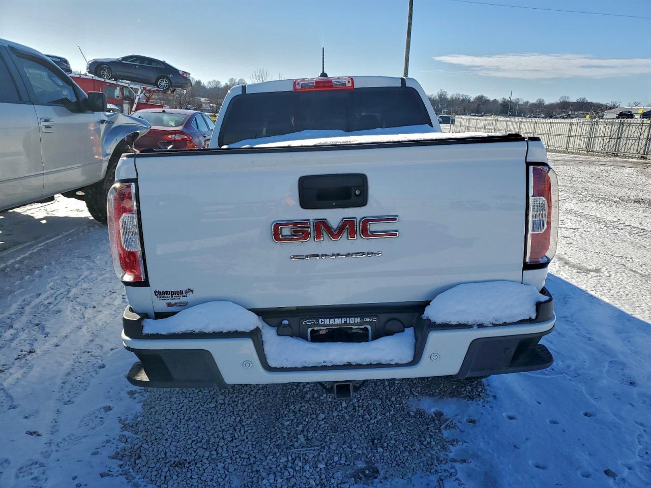 GMC Canyon At4 Image 11