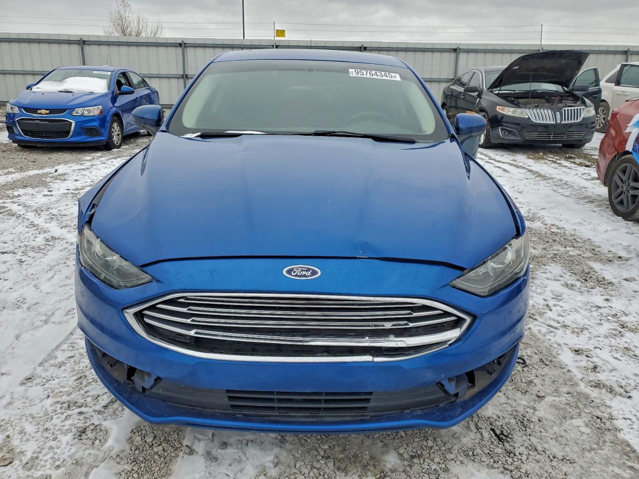 Ford Fusion Se Image 6