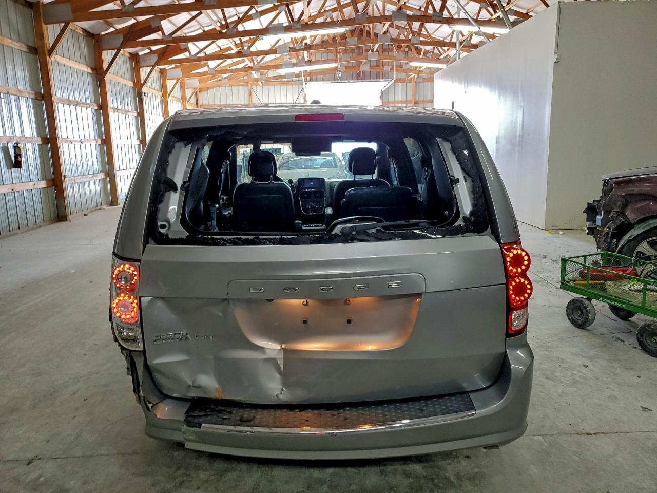 Dodge Caravan Sxt Image 3