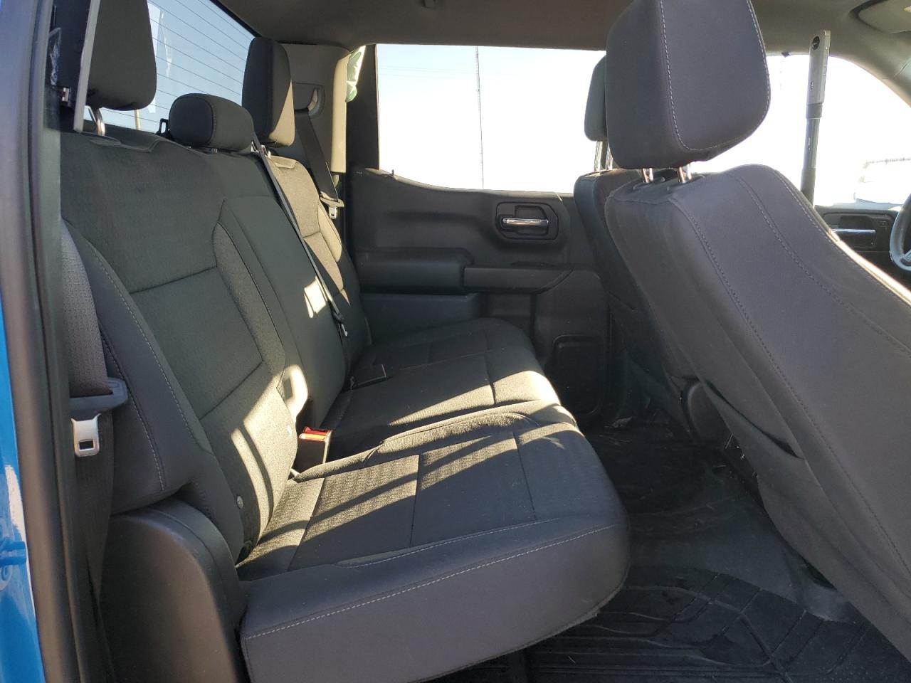 Chevrolet Silverado K1500 Trail Boss Custom Image 11