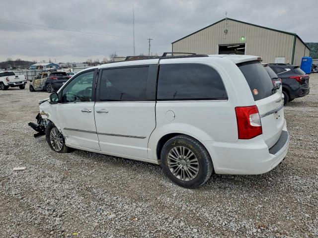 Chrysler Minivan Touring L Image 5