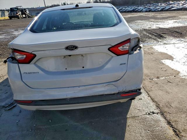 Ford Fusion Se Image 10