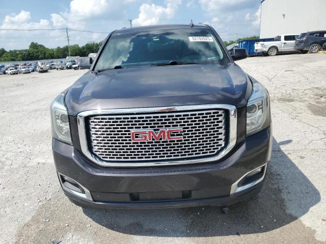 GMC Yukon Denali Image 4