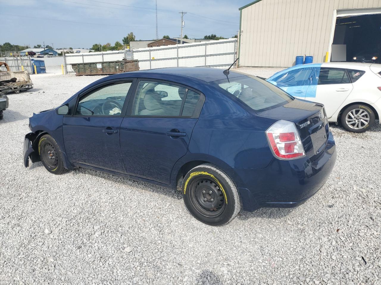 Nissan Sentra 2.0 Image 4