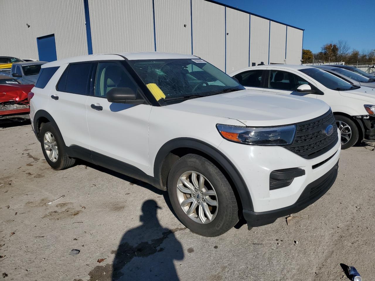 Ford Explorer Image 11