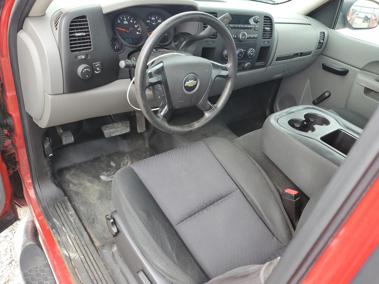 Chevrolet Silverado C1500 Image 11