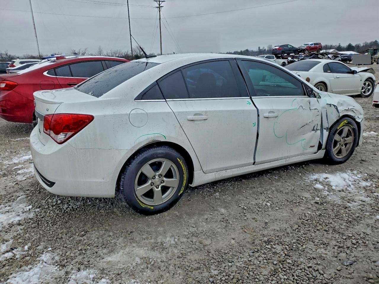 Chevrolet Cruze Lt Image 4