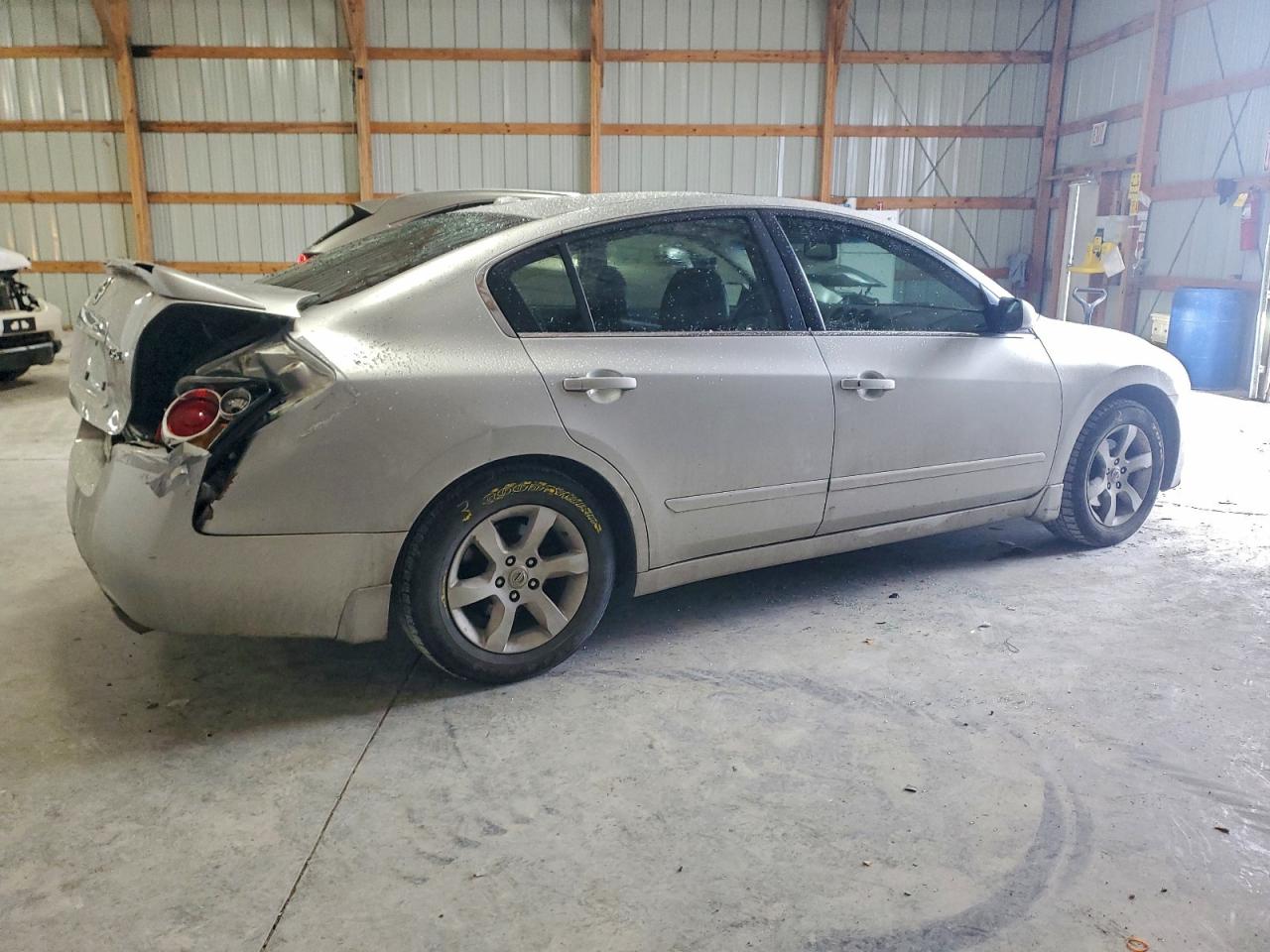 Nissan Altima 2.5 Image 2