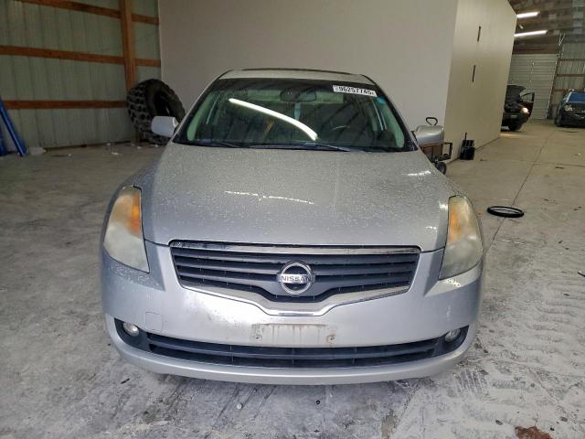 Nissan Altima 2.5 Image 9
