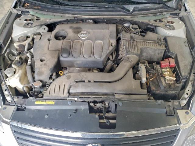 Nissan Altima 2.5 Image 6