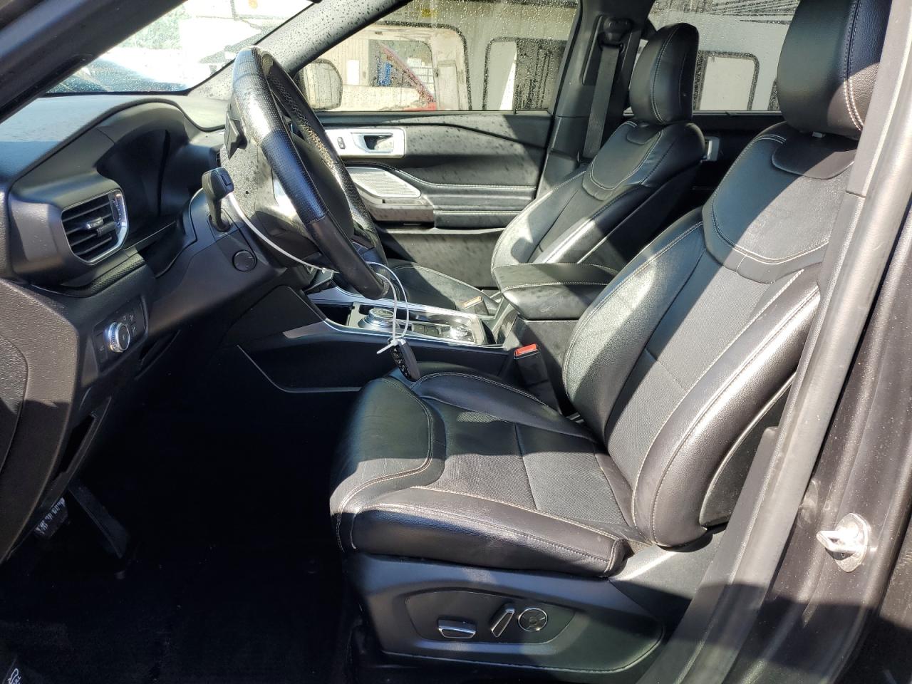 Ford Explorer St Image 4