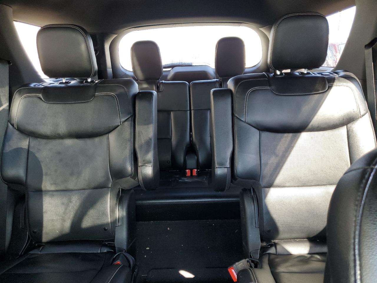 Ford Explorer St Image 12