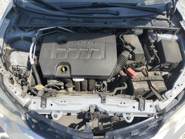 Toyota Corolla L Image 8