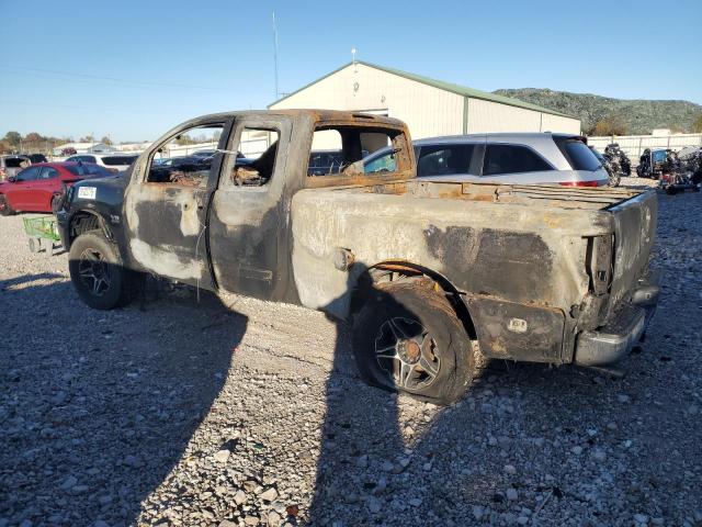 Nissan Titan Xe Image 10