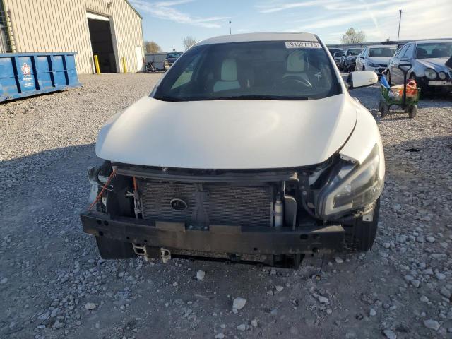 Nissan Maxima S Image 10