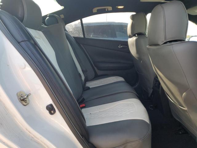 Nissan Maxima S Image 9