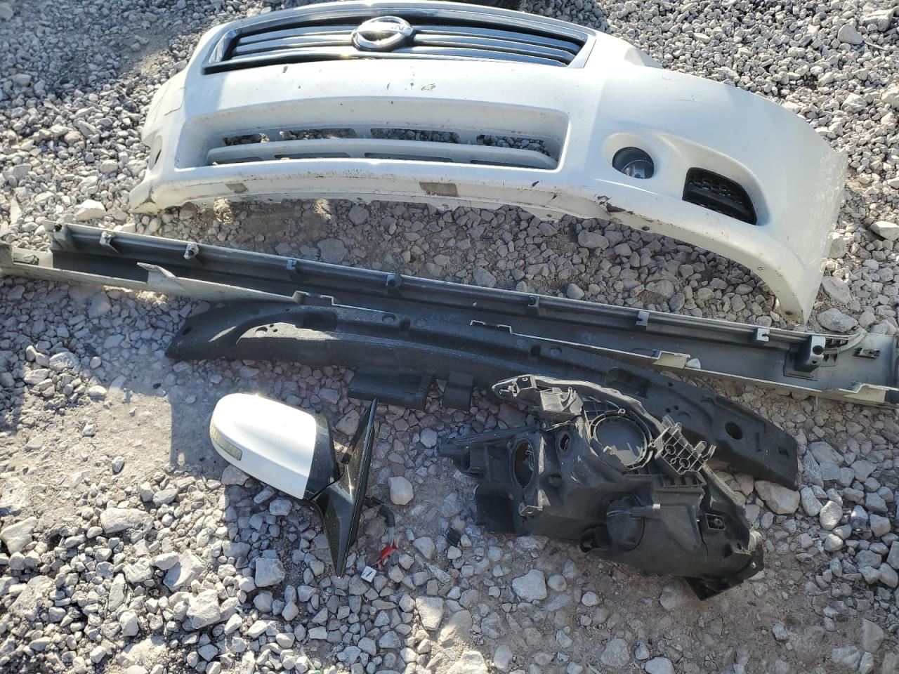 Nissan Maxima S Image 13