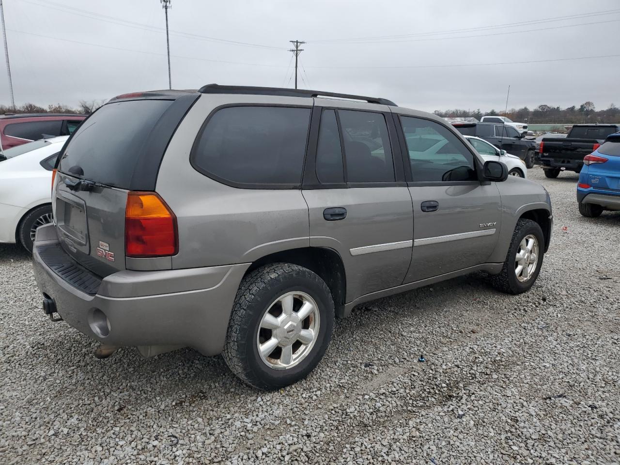 GMC Envoy Image 7