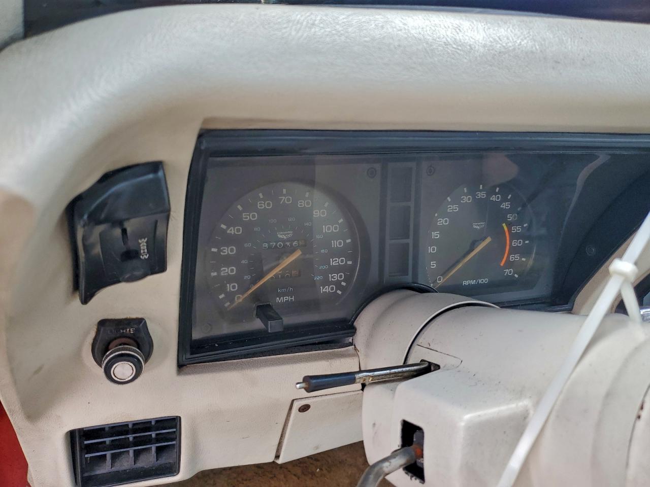 Chevrolet Corvette Image 9