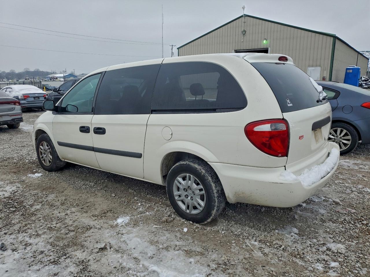Dodge Caravan Se Image 8