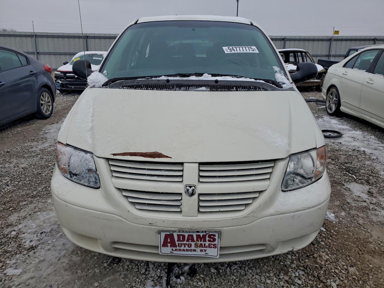 Dodge Caravan Se Image 11