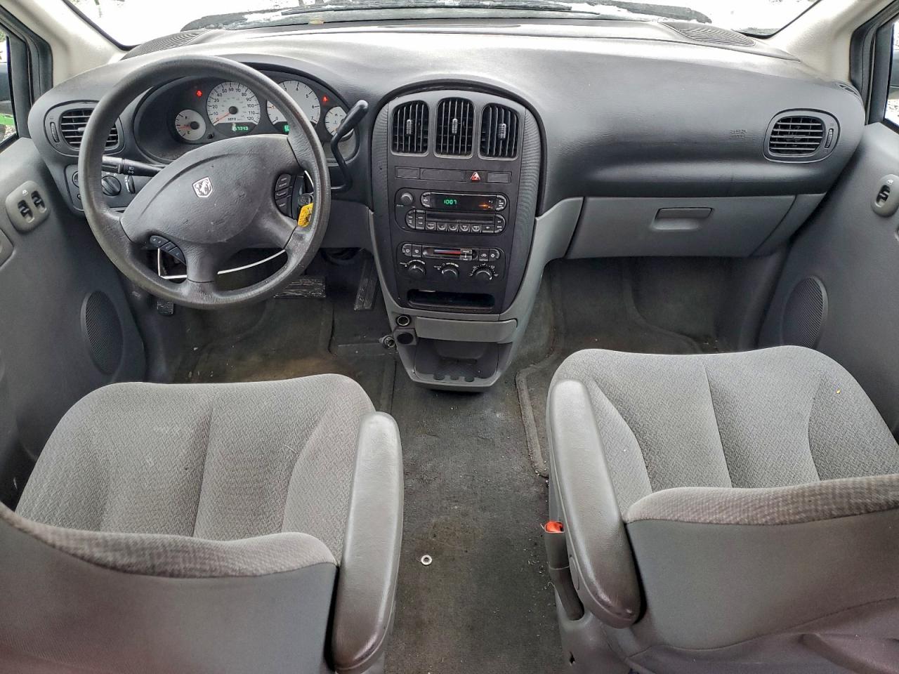 Dodge Caravan Se Image 7